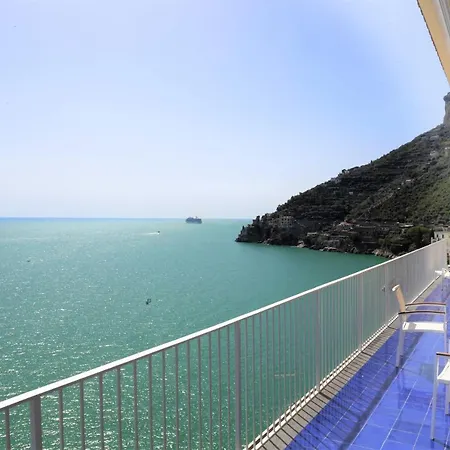 Nel Blu Dipinto Di Blu