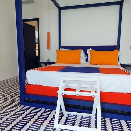 Villa Nel Blu Dipinto Di Blu *